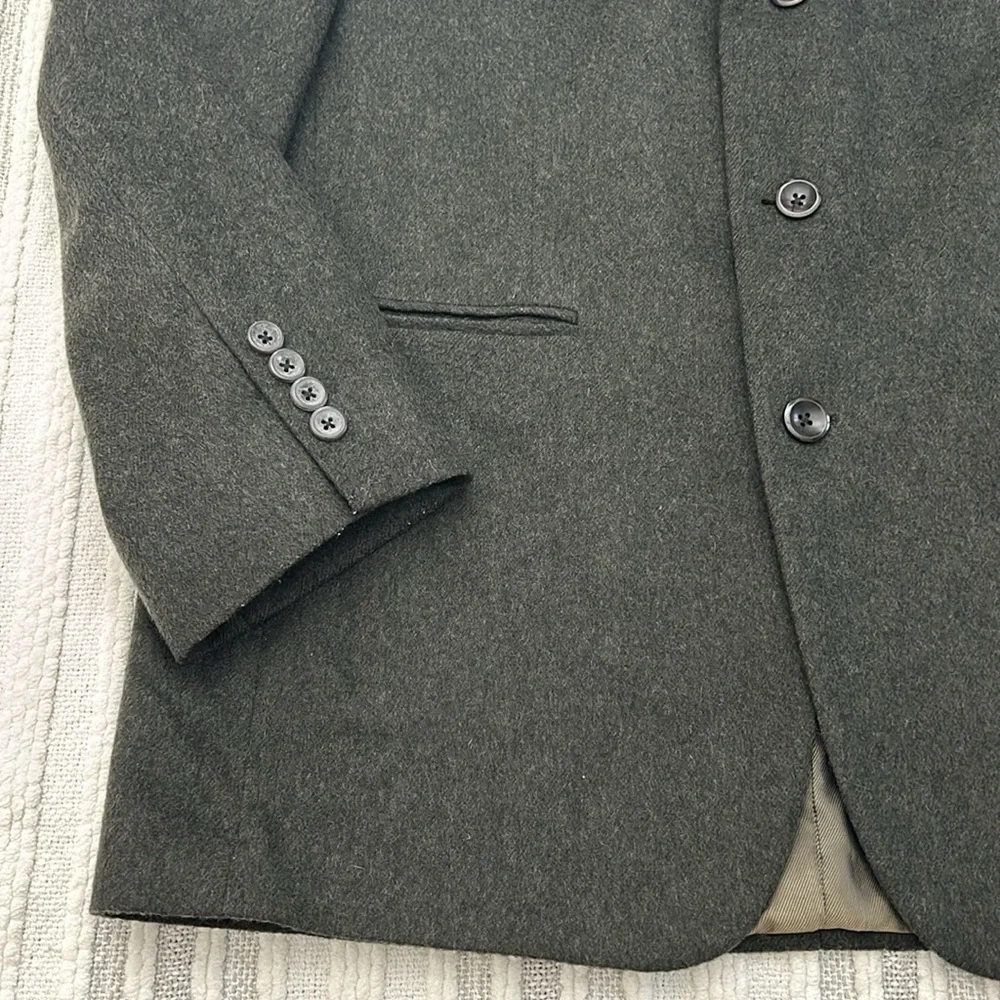 Oscar de la Renta premium wool